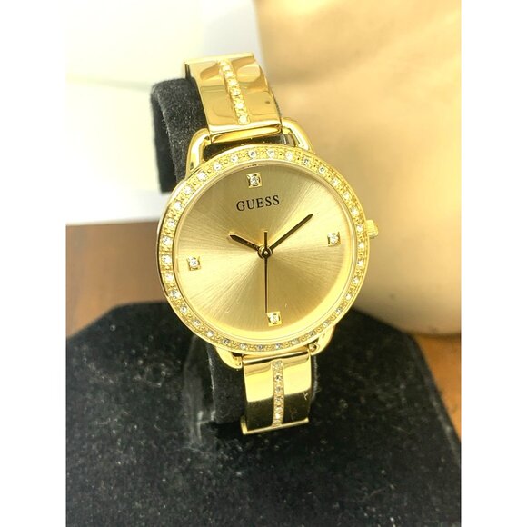 Guess Women\'s Watch GW0022L2 Quartz Gold Dial Gemmed Stainless Steel 30mm main image 4